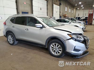 Czwarte zdjęcie samochodu z boku: 2018 NISSAN ROGUE SV VIN:KNMAT2MV2JP561497 - miniatura