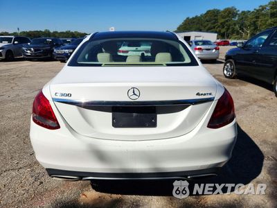 Zdjęcie 6 z 12 samochodu: 2017 MERCEDES-BENZ C 300 4MATIC VIN:55SWF4KB5HU207669 - miniatura