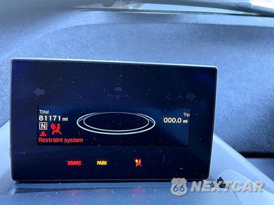 Zdjęcie 8 z 10 samochodu: 2017 BMW I3 REX VIN:WBY1Z8C36HV890533 - miniatura