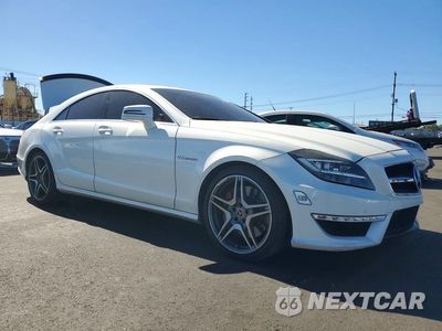 Czwarte zdjęcie samochodu z boku: 2013 MERCEDES-BENZ CLS 63 AMG VIN:WDDLJ7EB5DA086571 - miniatura