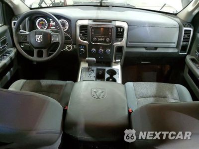 Zdjęcie 8 z 12 samochodu: 2013 RAM 1500 SLT VIN:1C6RR7GT6DS563299 - miniatura