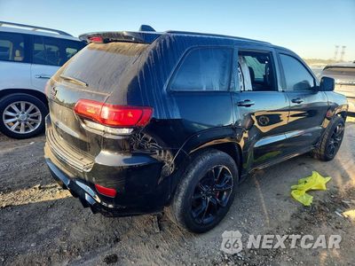 Trzecie zdjęcie samochodu z tyłu: 2019 JEEP GRAND CHEROKEE SRT-8 VIN:1C4RJFDJ3KC593915 - miniatura