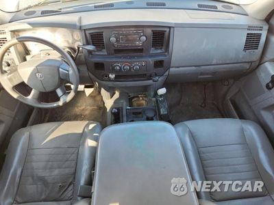 Zdjęcie 8 z 12 samochodu: 2006 DODGE RAM 2500 ST VIN:1D7KS28C06J162796 - miniatura