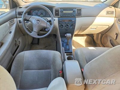 Zdjęcie 8 z 12 samochodu: 2005 TOYOTA COROLLA CE VIN:1NXBR32E45Z498997 - miniatura