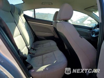 Zdjęcie 10 z 12 samochodu: 2019 HYUNDAI ELANTRA SEL VIN:KMHD84LF7KU755980 - miniatura