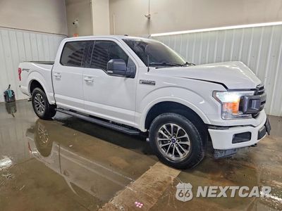 Czwarte zdjęcie samochodu z boku: 2018 FORD F150 SUPERCREW VIN:1FTEW1EP1JKC20222 - miniatura