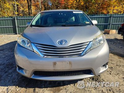 Piąte zdjęcie samochodu w środku: 2016 TOYOTA SIENNA LE VIN:5TDKK3DC5GS698508 - miniatura
