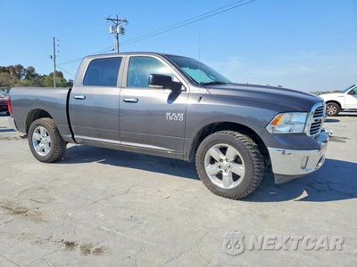 Czwarte zdjęcie samochodu z boku: 2018 RAM 1500 SLT VIN:1C6RR7LG7JS170447 - miniatura
