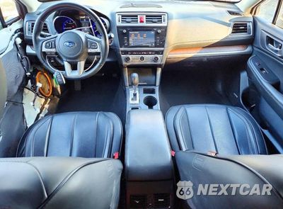 Zdjęcie 8 z 12 samochodu: 2017 SUBARU OUTBACK 2.5I LIMITED VIN:4S4BSANC3H3252519 - miniatura