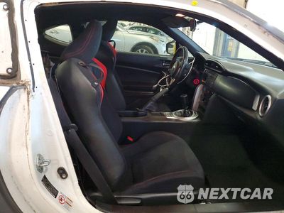Zdjęcie 10 z 12 samochodu: 2013 SCION FR-S BASE VIN:JF1ZNAA18D1716978 - miniatura