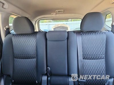 Zdjęcie 10 z 13 samochodu: 2017 NISSAN ROGUE SV VIN:KNMAT2MV8HP567752 - miniatura