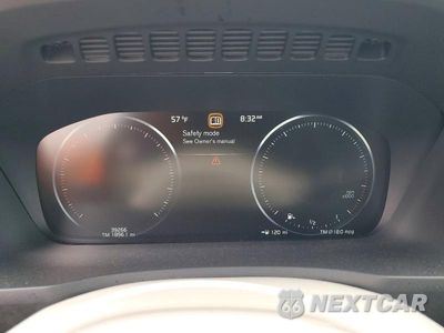 Zdjęcie 9 z 13 samochodu: 2022 VOLVO XC90 T6 MOMENTUM VIN:YV4A221K9N1835314 - miniatura