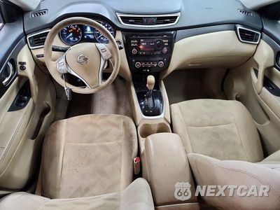 Zdjęcie 8 z 14 samochodu: 2015 NISSAN ROGUE SV VIN:5N1AT2MV8FC884804 - miniatura