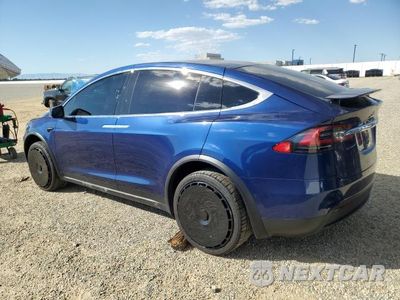 Drugie zdjęcie samochodu z przodu: 2020 TESLA MODEL X VIN:5YJXCBE47LF301402 - miniatura