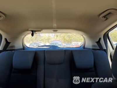 Zdjęcie 10 z 13 samochodu: 2019 HONDA HR-V LX VIN:3CZRU6H35KG704104 - miniatura