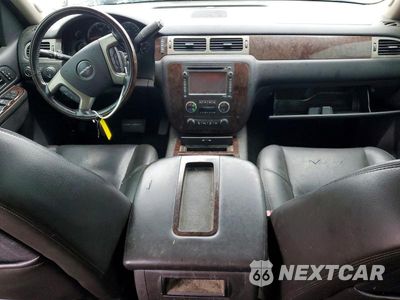 Zdjęcie 8 z 12 samochodu: 2013 GMC SIERRA K2500 DENALI VIN:1GT125E83DF155090 - miniatura