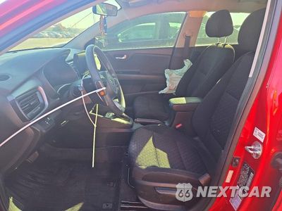 Zdjęcie 7 z 12 samochodu: 2021 KIA RIO S VIN:3KPA24AD1ME401738 - miniatura