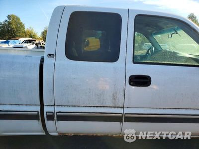 Zdjęcie 10 z 12 samochodu: 2001 CHEVROLET SILVERADO K1500 VIN:1GCEK19T01E119223 - miniatura