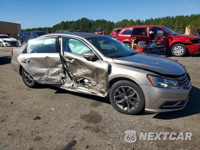 Czwarte zdjęcie samochodu z boku: 2016 VOLKSWAGEN PASSAT S VIN:1VWAT7A33GC020195 - miniatura