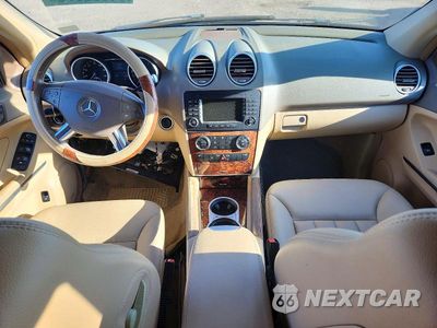Zdjęcie 8 z 12 samochodu: 2008 MERCEDES-BENZ ML 550 VIN:4JGBB72E58A371743 - miniatura