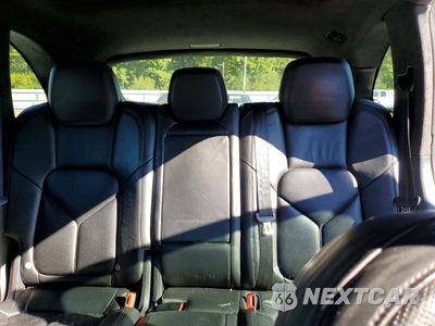Zdjęcie 10 z 13 samochodu: 2011 PORSCHE CAYENNE TURBO VIN:WP1AC2A2XBLA87106 - miniatura