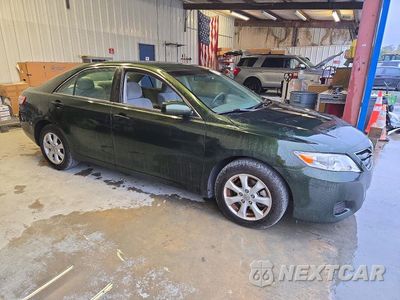 Czwarte zdjęcie samochodu z boku: 2011 TOYOTA CAMRY LE VIN:4T1BF3EK2BU681482 - miniatura