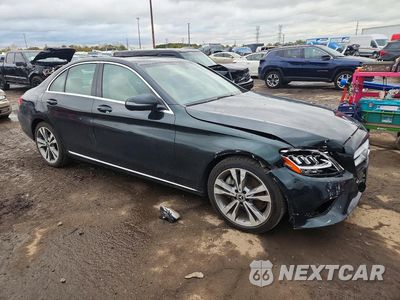 Czwarte zdjęcie samochodu z boku: 2019 MERCEDES-BENZ C 300 VIN:55SWF8DB2KU299044 - miniatura