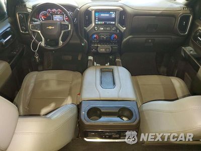 Zdjęcie 8 z 12 samochodu: 2019 CHEVROLET SILVERADO C1500 LTZ VIN:3GCPWEED2KG141348 - miniatura