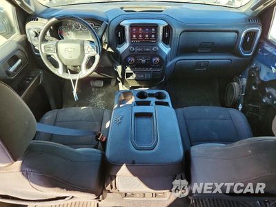 Zdjęcie 8 z 13 samochodu: 2020 CHEVROLET SILVERADO K1500 LT VIN:3GCPYDEK8LG204411 - miniatura