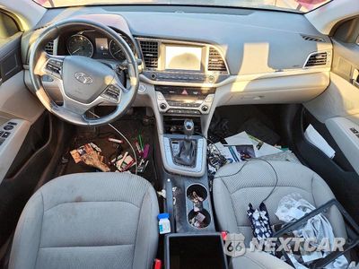 Zdjęcie 8 z 12 samochodu: 2017 HYUNDAI ELANTRA SE VIN:5NPD84LF9HH037838 - miniatura