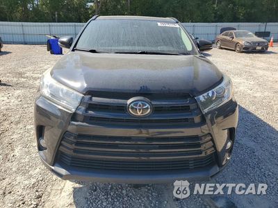 Piąte zdjęcie samochodu w środku: 2017 TOYOTA HIGHLANDER SE VIN:5TDJZRFH5HS413729 - miniatura