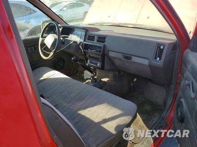 Zdjęcie 8 z 12 samochodu: 1991 NISSAN TRUCK BASE VIN:1N6SD11S3MC334981 - miniatura