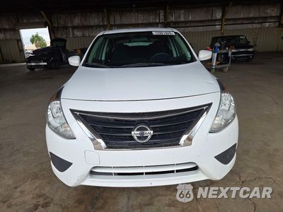 Piąte zdjęcie samochodu w środku: 2016 NISSAN VERSA 1.6 S VIN:3N1CN7AP2GL866799 - miniatura
