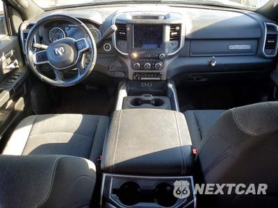 Zdjęcie 8 z 12 samochodu: 2019 RAM 3500 BIG HORN VIN:3C63R3LL4KG675091 - miniatura