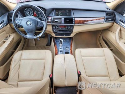 Zdjęcie 8 z 12 samochodu: 2013 BMW X5 XDRIVE35I VIN:5UXZV4C51D0E10367 - miniatura