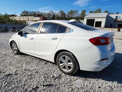 Drugie zdjęcie samochodu z przodu: 2017 CHEVROLET CRUZE LT VIN:1G1BE5SMXH7182678 - miniatura