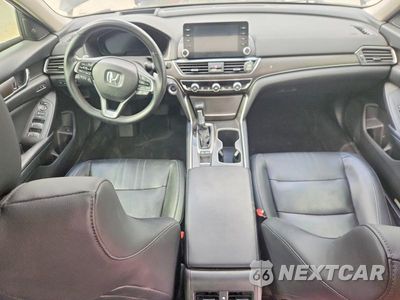 Zdjęcie 8 z 13 samochodu: 2018 HONDA ACCORD TOURING VIN:1HGCV1F94JA109004 - miniatura