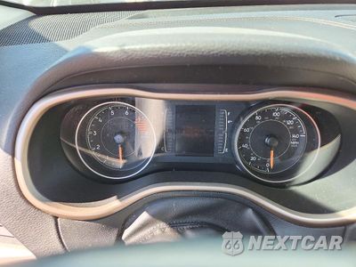 Zdjęcie 9 z 13 samochodu: 2016 JEEP CHEROKEE LATITUDE VIN:1C4PJMCS0GW152514 - miniatura
