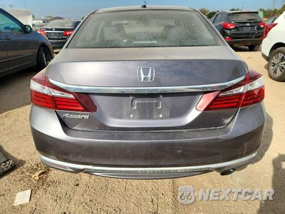 Zdjęcie 6 z 12 samochodu: 2017 HONDA ACCORD EX VIN:1HGCR2F76HA228210 - miniatura