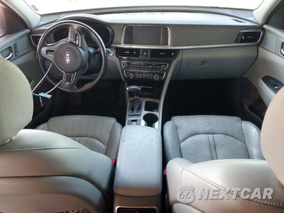 Zdjęcie 8 z 12 samochodu: 2017 KIA OPTIMA PLUG-IN HYBRID EX VIN:KNAGV4LD8H5018988 - miniatura