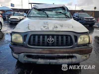 Piąte zdjęcie samochodu w środku: 2002 TOYOTA TACOMA BASE VIN:5TENL42N72Z103304 - miniatura