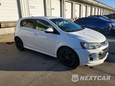 Czwarte zdjęcie samochodu z boku: 2017 CHEVROLET SONIC PREMIER VIN:1G1JF6SBXH4165233 - miniatura