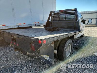 Trzecie zdjęcie samochodu z tyłu: 2004 FORD F350 SUPER DUTY VIN:1FDWF37P84ED37727 - miniatura