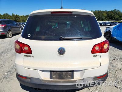 Zdjęcie 6 z 13 samochodu: 2011 VOLKSWAGEN TIGUAN S VIN:WVGAV7AX6BW551748 - miniatura