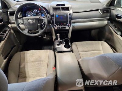 Zdjęcie 8 z 12 samochodu: 2013 TOYOTA CAMRY LE VIN:4T1BF1FK7DU666045 - miniatura