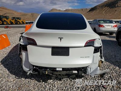 Zdjęcie 6 z 13 samochodu: 2023 TESLA MODEL Y VIN:7SAYGDEE7PF696395 - miniatura
