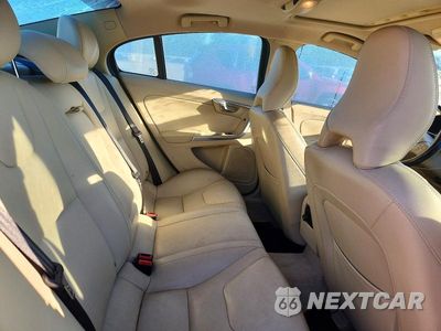 Zdjęcie 10 z 12 samochodu: 2016 VOLVO S60 PREMIER VIN:YV126MFK4G2407612 - miniatura