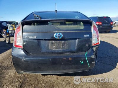 Zdjęcie 6 z 12 samochodu: 2014 TOYOTA PRIUS FOUR VIN:JTDKN3DU6E0388948 - miniatura