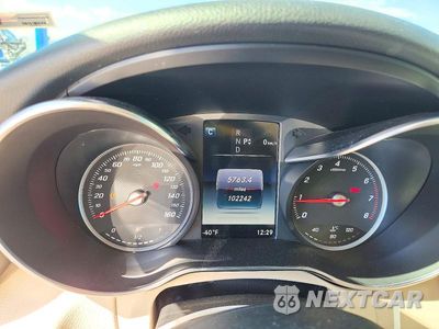Zdjęcie 9 z 13 samochodu: 2016 MERCEDES-BENZ C 300 4MATIC VIN:55SWF4KB3GU158082 - miniatura