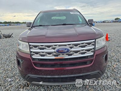 Piąte zdjęcie samochodu w środku: 2018 FORD EXPLORER XLT VIN:1FM5K7D81JGA23980 - miniatura